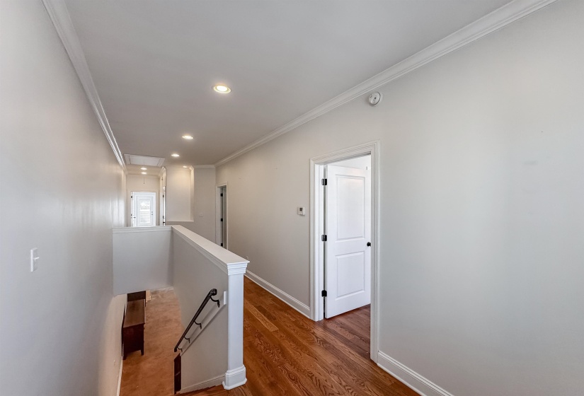 613 FRONT ST, Memphis, Tennessee 38103, 3 Bedrooms Bedrooms, 6 Rooms Rooms,3 BathroomsBathrooms,Residential,For Sale,FRONT,10217383