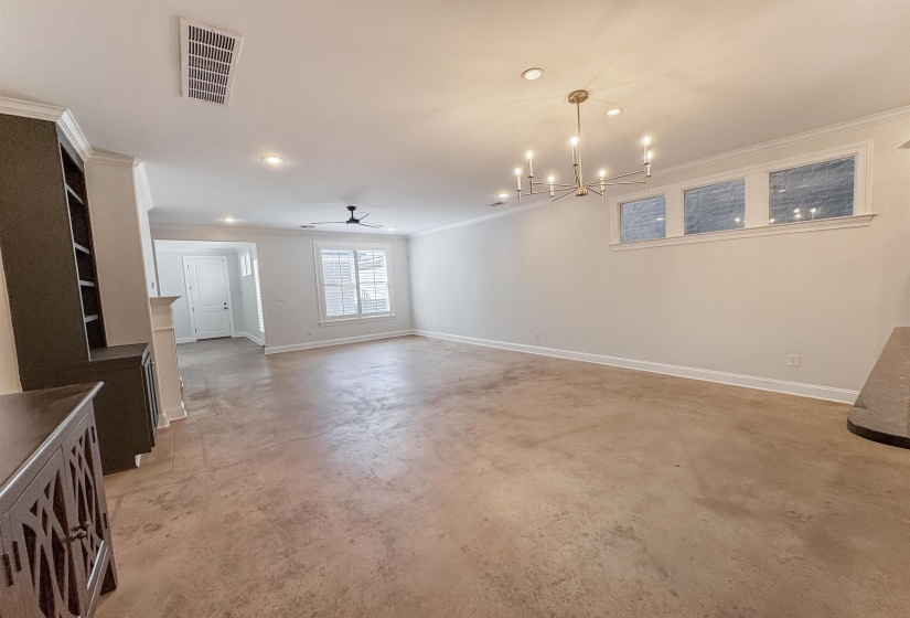 613 FRONT ST, Memphis, Tennessee 38103, 3 Bedrooms Bedrooms, 6 Rooms Rooms,3 BathroomsBathrooms,Residential,For Sale,FRONT,10217383