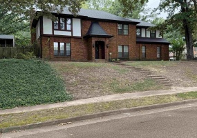 8699 CHERRY SPRING DR, Memphis, Tennessee 38016, 4 Bedrooms Bedrooms, 9 Rooms Rooms,2.1 BathroomsBathrooms,Residential,For Sale,CHERRY SPRING,10217385