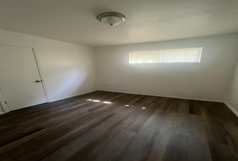 3176 YALE AVE, Memphis, Tennessee 38112, 4 Bedroom Bedrooms, 0 ,1 BathroomBathrooms,Duplexes,For Sale,YALE,0,10217394
