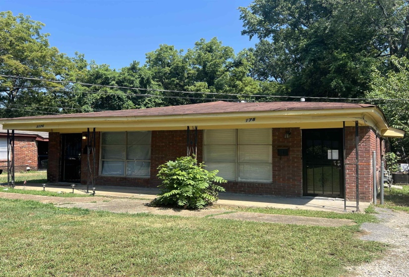 3176 YALE AVE, Memphis, Tennessee 38112, 4 Bedroom Bedrooms, 0 ,1 BathroomBathrooms,Duplexes,For Sale,YALE,0,10217394