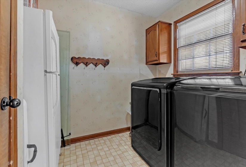 339 SUMMERFIELD LN, Memphis, Tennessee 38018, 5 Bedroom Bedrooms, 9 Room Rooms,3 BathroomBathrooms,Residential,For Sale,SUMMERFIELD,0,10217390
