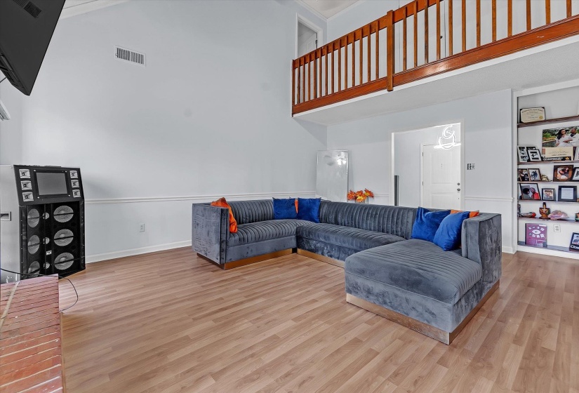 339 SUMMERFIELD LN, Memphis, Tennessee 38018, 5 Bedroom Bedrooms, 9 Room Rooms,3 BathroomBathrooms,Residential,For Sale,SUMMERFIELD,0,10217390