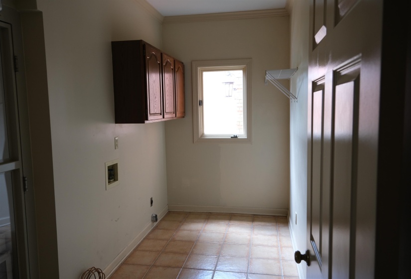 2499 EAGLERIDGE LN, Memphis, Tennessee 38016, 4 Bedrooms Bedrooms, 8 Rooms Rooms,4.1 BathroomsBathrooms,Residential,For Sale,EAGLERIDGE,10217392