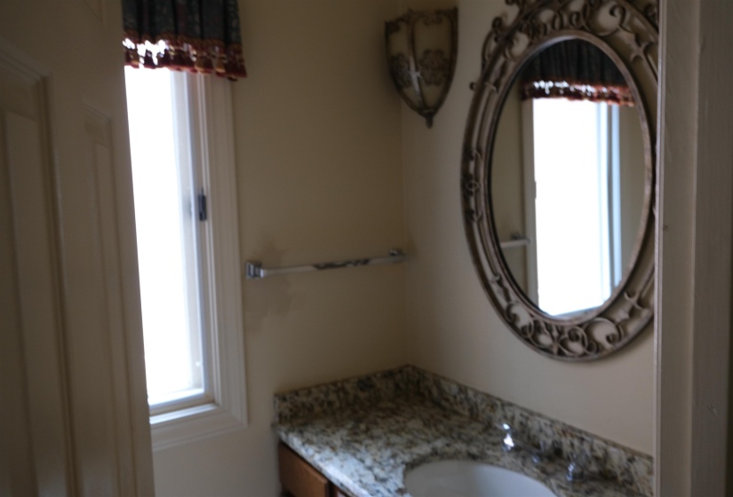 2499 EAGLERIDGE LN, Memphis, Tennessee 38016, 4 Bedrooms Bedrooms, 8 Rooms Rooms,4.1 BathroomsBathrooms,Residential,For Sale,EAGLERIDGE,10217392