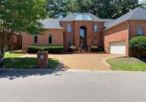 2499 EAGLERIDGE LN, Memphis, Tennessee 38016, 4 Bedrooms Bedrooms, 8 Rooms Rooms,4.1 BathroomsBathrooms,Residential,For Sale,EAGLERIDGE,10217392 2499 EAGLERIDGE LN, Memphis, Tennessee 38016, 4 Bedrooms Bedrooms, 8 Rooms Rooms,4.1 BathroomsBathrooms,Residential,For Sale,EAGLERIDGE,10217392