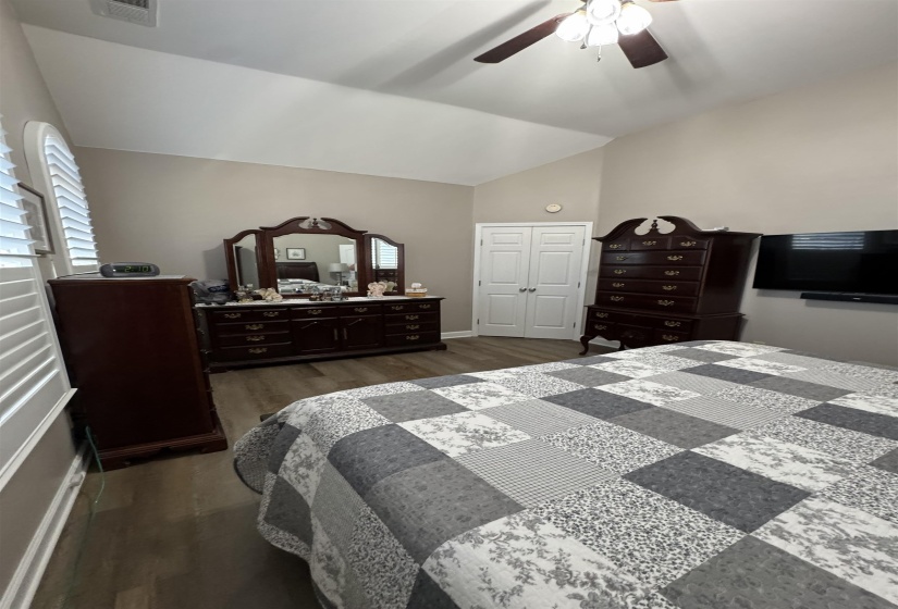 8680 WATERCREST DR, Millington, Tennessee 38053, 2 Bedroom Bedrooms, 5 Room Rooms,2 BathroomBathrooms,Residential,For Sale,WATERCREST,0,10217398