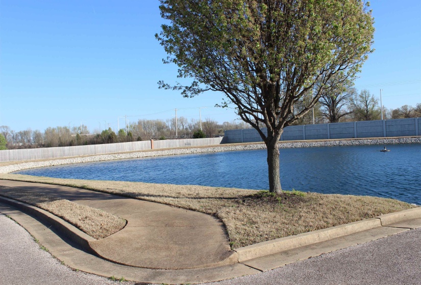 8680 WATERCREST DR, Millington, Tennessee 38053, 2 Bedroom Bedrooms, 5 Room Rooms,2 BathroomBathrooms,Residential,For Sale,WATERCREST,0,10217398