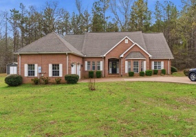 915 CLIFFTVIEW RD, Bolivar, Tennessee 38008, 5 Bedroom Bedrooms, 9 Room Rooms,3.1 BathroomBathrooms,Residential,For Sale,CLIFFTVIEW,0,10217414 915 CLIFFTVIEW RD, Bolivar, Tennessee 38008, 5 Bedroom Bedrooms, 9 Room Rooms,3.1 BathroomBathrooms,Residential,For Sale,CLIFFTVIEW,0,10217414
