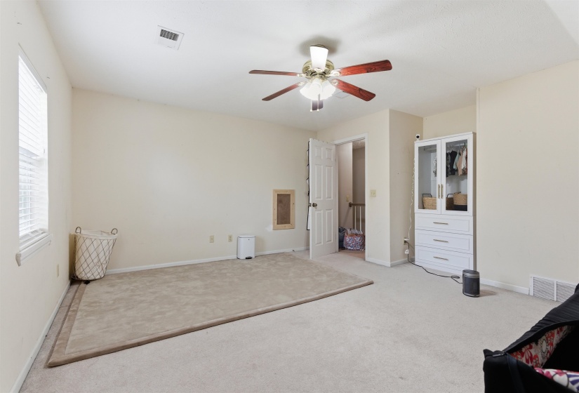 915 CLIFFTVIEW RD, Bolivar, Tennessee 38008, 5 Bedroom Bedrooms, 9 Room Rooms,3.1 BathroomBathrooms,Residential,For Sale,CLIFFTVIEW,0,10217414