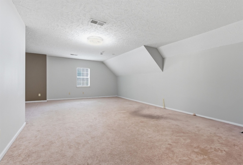 915 CLIFFTVIEW RD, Bolivar, Tennessee 38008, 5 Bedroom Bedrooms, 9 Room Rooms,3.1 BathroomBathrooms,Residential,For Sale,CLIFFTVIEW,0,10217414