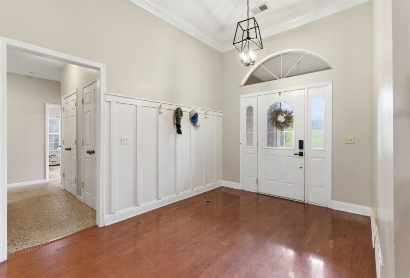 915 CLIFFTVIEW RD, Bolivar, Tennessee 38008, 5 Bedroom Bedrooms, 9 Room Rooms,3.1 BathroomBathrooms,Residential,For Sale,CLIFFTVIEW,0,10217414