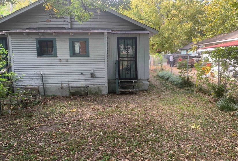 3578 VERNON AVE, Memphis, Tennessee 38122, 1 Bedroom Bedrooms, 3 Rooms Rooms,1 BathroomBathrooms,Rental Properties,For Sale,VERNON,10217456