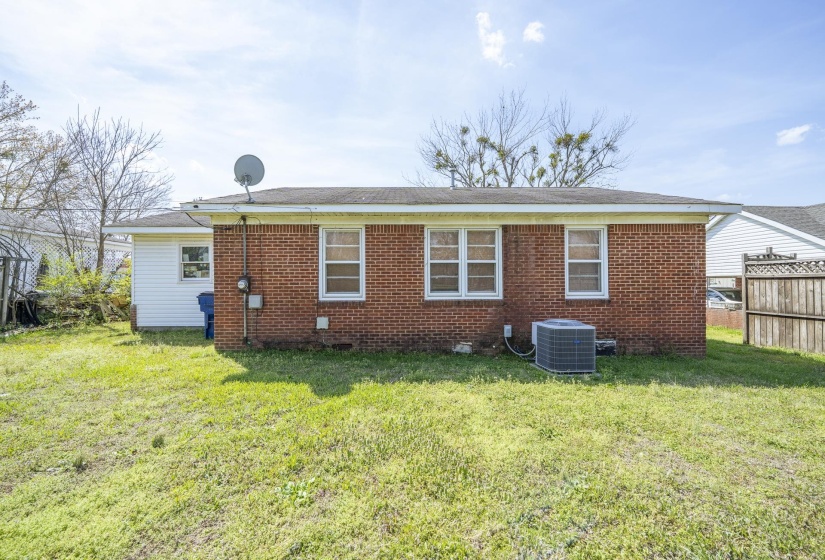 175 FLORENCE RD, Savannah, Tennessee 38372-2503, 3 Bedroom Bedrooms, 8 Room Rooms,1 BathroomBathrooms,Residential,For Sale,FLORENCE,0,10217447