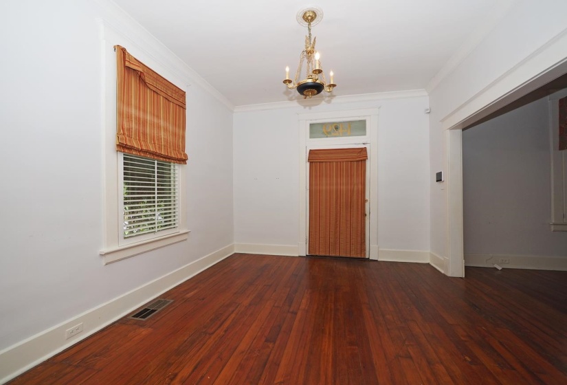 1429 VANCE AVE, Memphis, Tennessee 38104, 2 Bedrooms Bedrooms, 6 Rooms Rooms,1 BathroomBathrooms,Residential,For Sale,VANCE,10217454