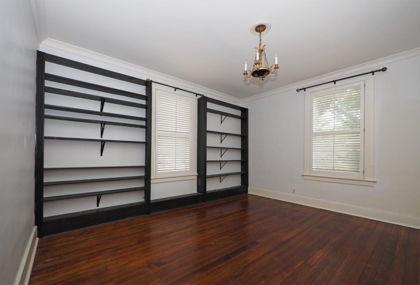 1429 VANCE AVE, Memphis, Tennessee 38104, 2 Bedrooms Bedrooms, 6 Rooms Rooms,1 BathroomBathrooms,Residential,For Sale,VANCE,10217454