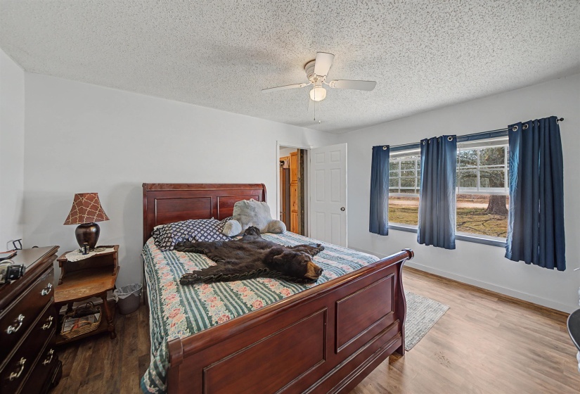 7010 22 HWY, Adamsville, Tennessee 38310, 3 Bedroom Bedrooms, 7 Room Rooms,2 BathroomBathrooms,Residential,For Sale,22,0,10217457