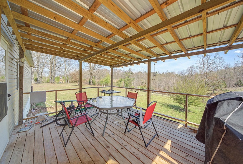 7010 22 HWY, Adamsville, Tennessee 38310, 3 Bedroom Bedrooms, 7 Room Rooms,2 BathroomBathrooms,Residential,For Sale,22,0,10217457