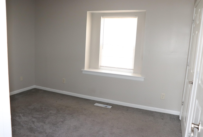 3741 CAMBRIDGE STATION DR, Memphis, Tennessee 38115, 2 Bedrooms Bedrooms, 5 Rooms Rooms,1.1 BathroomsBathrooms,Residential,For Sale,CAMBRIDGE STATION,10217468