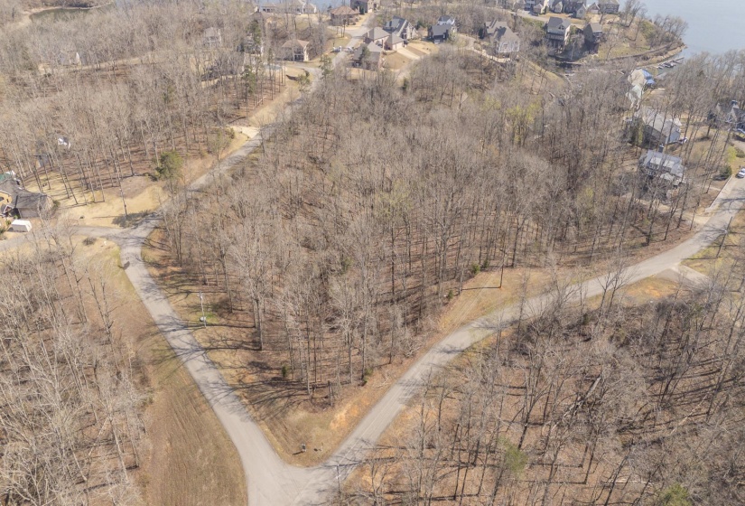 Aerial view of property and surrounding area