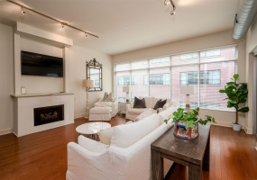 465 MAIN ST, Memphis, Tennessee 38103, 2 Bedroom Bedrooms, 5 Room Rooms,2 BathroomBathrooms,Residential,For Sale,MAIN,0,10217486 465 MAIN ST, Memphis, Tennessee 38103, 2 Bedroom Bedrooms, 5 Room Rooms,2 BathroomBathrooms,Residential,For Sale,MAIN,0,10217486