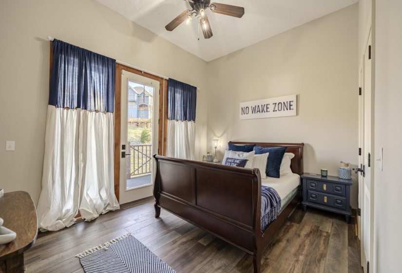 400 ANCHOR PT, Savannah, Tennessee 38372, 4 Bedrooms Bedrooms, 10 Rooms Rooms,4.1 BathroomsBathrooms,Residential,For Sale,ANCHOR,10217488