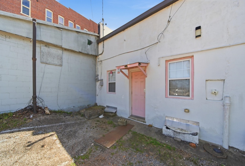 120 LIBERTY AVE, Covington, Tennessee 38019, 0 , 0 ,0,Commercial/industrial,For Sale,LIBERTY,0,10217548