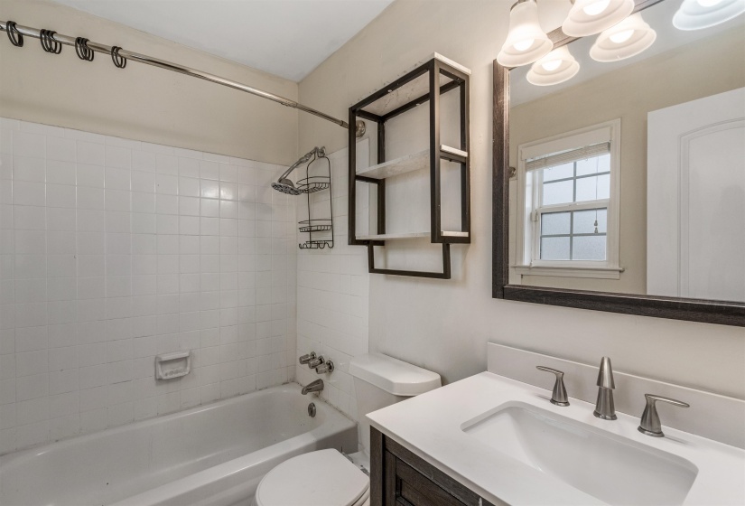 7102 ROSE TRAIL DR, Memphis, Tennessee 38133, 3 Bedroom Bedrooms, 6 Room Rooms,2 BathroomBathrooms,Residential,For Sale,ROSE TRAIL,0,10217545