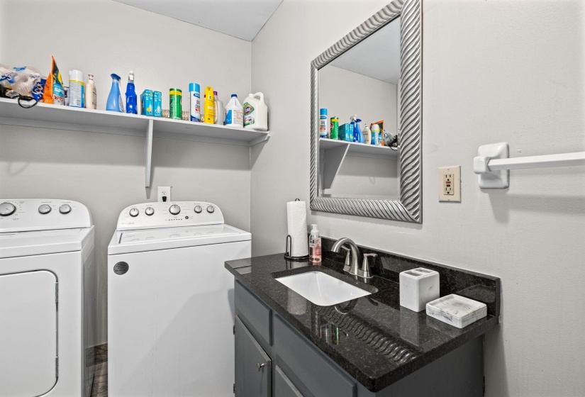 2150 VOLLINTINE AVE, Memphis, Tennessee 38108, 3 Bedroom Bedrooms, 6 Room Rooms,2 BathroomBathrooms,Residential,For Sale,VOLLINTINE,0,10217555