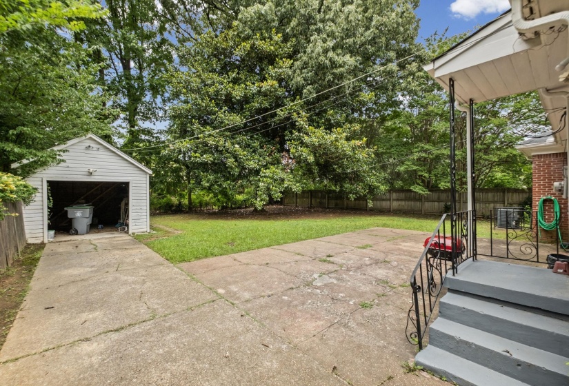 2150 VOLLINTINE AVE, Memphis, Tennessee 38108, 3 Bedroom Bedrooms, 6 Room Rooms,2 BathroomBathrooms,Residential,For Sale,VOLLINTINE,0,10217555