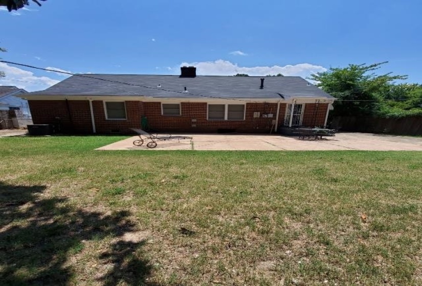 2150 VOLLINTINE AVE, Memphis, Tennessee 38108, 3 Bedroom Bedrooms, 6 Room Rooms,2 BathroomBathrooms,Residential,For Sale,VOLLINTINE,0,10217555