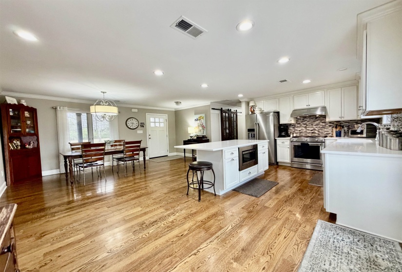 6195 BOBBITT RD, Unincorporated, Tennessee 38057, 3 Bedroom Bedrooms, 7 Room Rooms,2 BathroomBathrooms,Residential,For Sale,BOBBITT,0,10217569