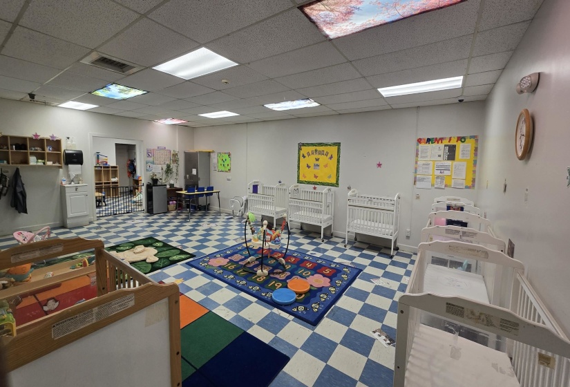 5293 KNIGHT ARNOLD RD, Memphis, Tennessee 38118, 0 , 0 ,0,Commercial/industrial,For Sale,KNIGHT ARNOLD,0,10217640