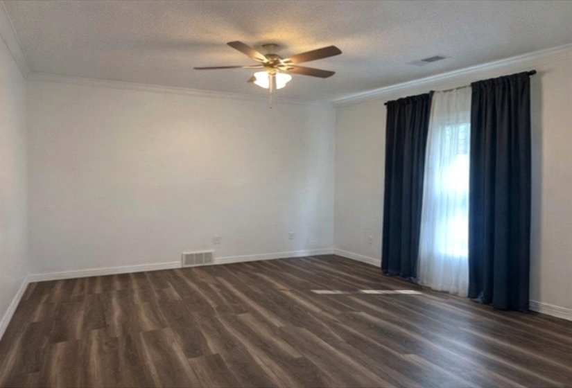 6736 KIRBY TRACE CV, Memphis, Tennessee 38119, 4 Bedrooms Bedrooms, 8 Rooms Rooms,3.1 BathroomsBathrooms,Rental Properties,For Sale,KIRBY TRACE,10217666