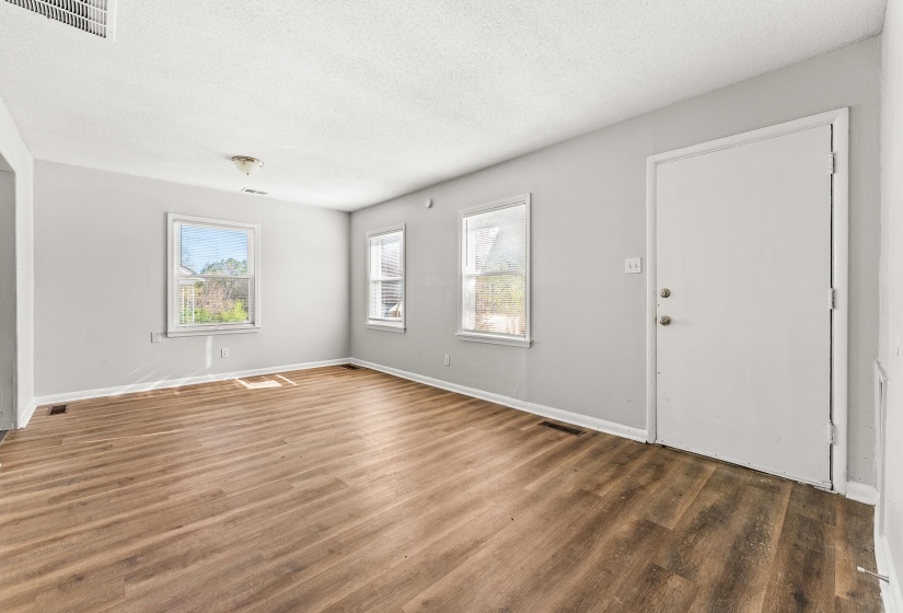 3277 ASHLAND ST, Memphis, Tennessee 38127, 3 Bedroom Bedrooms, 6 Room Rooms,1 BathroomBathrooms,Residential,For Sale,ASHLAND,0,10217619