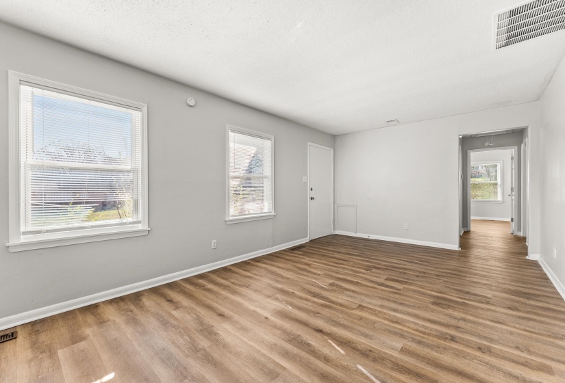 3277 ASHLAND ST, Memphis, Tennessee 38127, 3 Bedroom Bedrooms, 6 Room Rooms,1 BathroomBathrooms,Residential,For Sale,ASHLAND,0,10217619