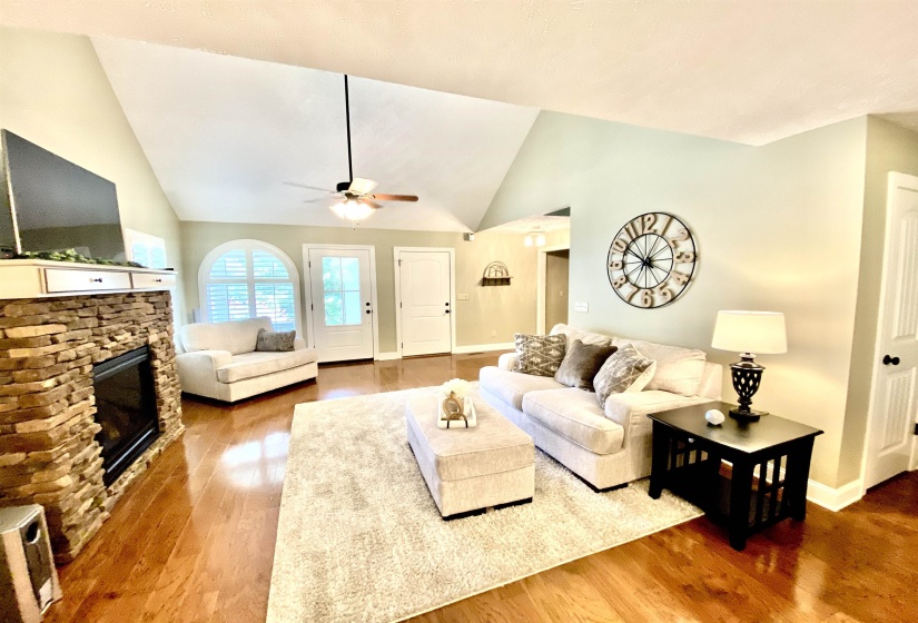 30 MASTERS CT, Counce, Tennessee 38326-0000, 3 Bedroom Bedrooms, 7 Room Rooms,2.1 BathroomBathrooms,Residential,For Sale,MASTERS,0,10217620