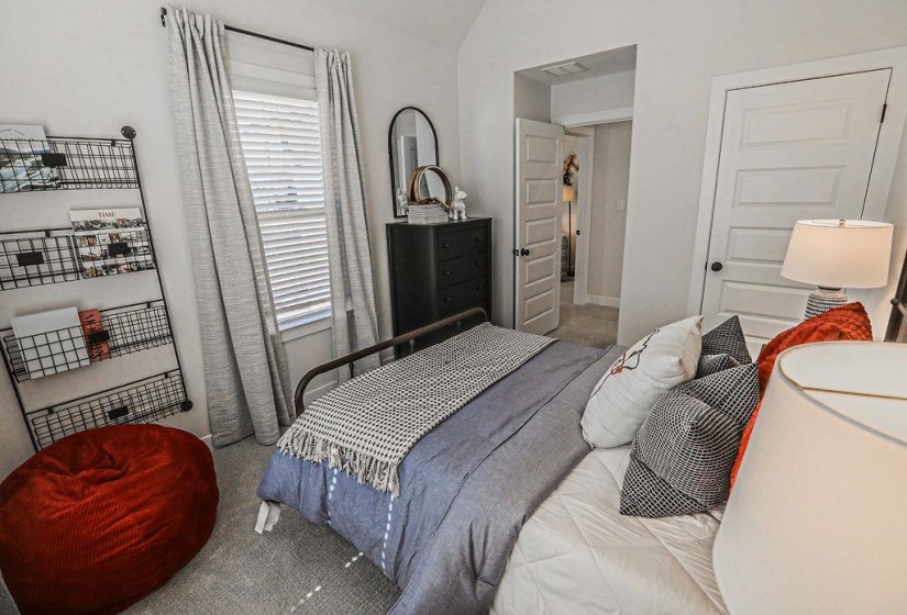 6910 WALKER FARMS DR, Bartlett, Tennessee 38002, 5 Bedroom Bedrooms, 11 Room Rooms,3 BathroomBathrooms,Residential,For Sale,WALKER FARMS,0,10217623