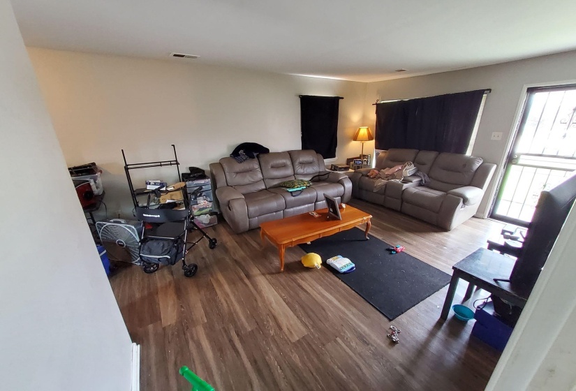 761 MARYWOOD ST, Memphis, Tennessee 38106, 3 Bedroom Bedrooms, 6 Room Rooms,2 BathroomBathrooms,Residential,For Sale,MARYWOOD,0,10217636