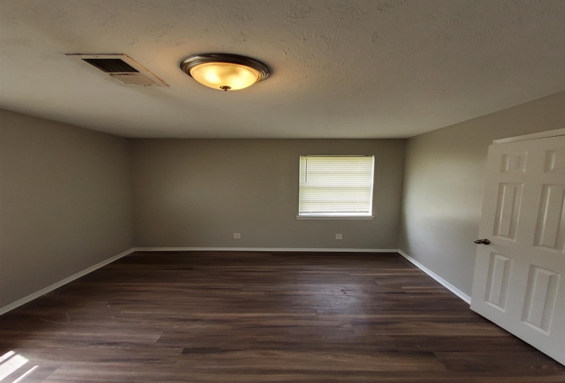 5071 NEELY RD, Memphis, Tennessee 38109, 3 Bedroom Bedrooms, 6 Room Rooms,1 BathroomBathrooms,Residential,For Sale,NEELY,0,10217637