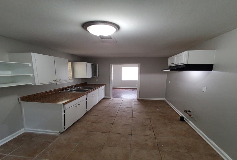 5071 NEELY RD, Memphis, Tennessee 38109, 3 Bedroom Bedrooms, 6 Room Rooms,1 BathroomBathrooms,Residential,For Sale,NEELY,0,10217637