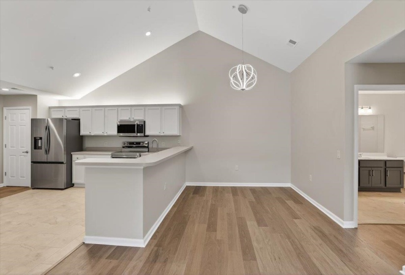 1693 SOUTHFIELD CIR, Memphis, Tennessee 38016, 2 Bedroom Bedrooms, 6 Room Rooms,2 BathroomBathrooms,Residential,For Sale,SOUTHFIELD,0,10217644
