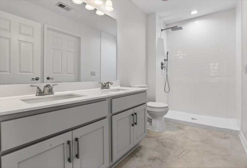 1693 SOUTHFIELD CIR, Memphis, Tennessee 38016, 2 Bedroom Bedrooms, 6 Room Rooms,2 BathroomBathrooms,Residential,For Sale,SOUTHFIELD,0,10217644