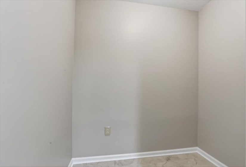 1693 SOUTHFIELD CIR, Memphis, Tennessee 38016, 2 Bedroom Bedrooms, 6 Room Rooms,2 BathroomBathrooms,Residential,For Sale,SOUTHFIELD,0,10217644