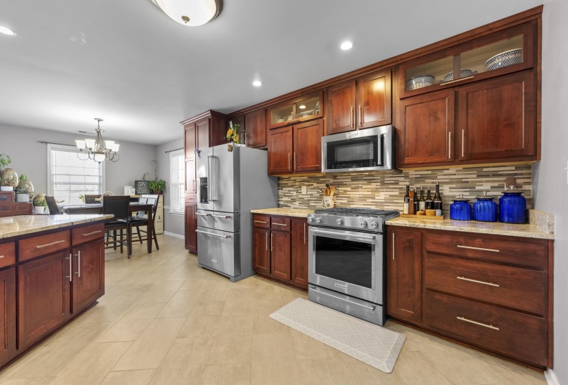 77 LAUREN CV, Atoka, Tennessee 38004, 4 Bedrooms Bedrooms, 9 Rooms Rooms,2 BathroomsBathrooms,Residential,For Sale,LAUREN,10217646