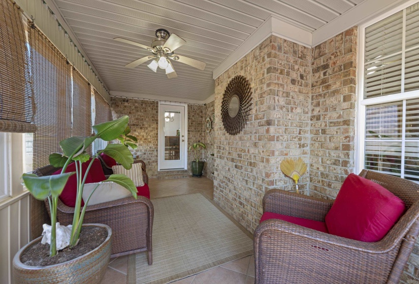 77 LAUREN CV, Atoka, Tennessee 38004, 4 Bedrooms Bedrooms, 9 Rooms Rooms,2 BathroomsBathrooms,Residential,For Sale,LAUREN,10217646