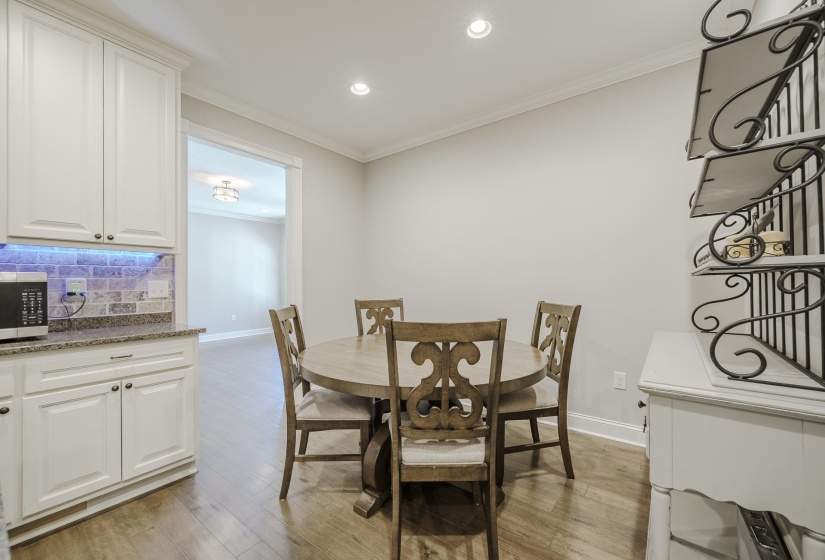 340 GRAND OAKS CV, Savannah, Tennessee 38372, 5 Bedrooms Bedrooms, 12 Rooms Rooms,3.1 BathroomsBathrooms,Residential,For Sale,GRAND OAKS,10217674