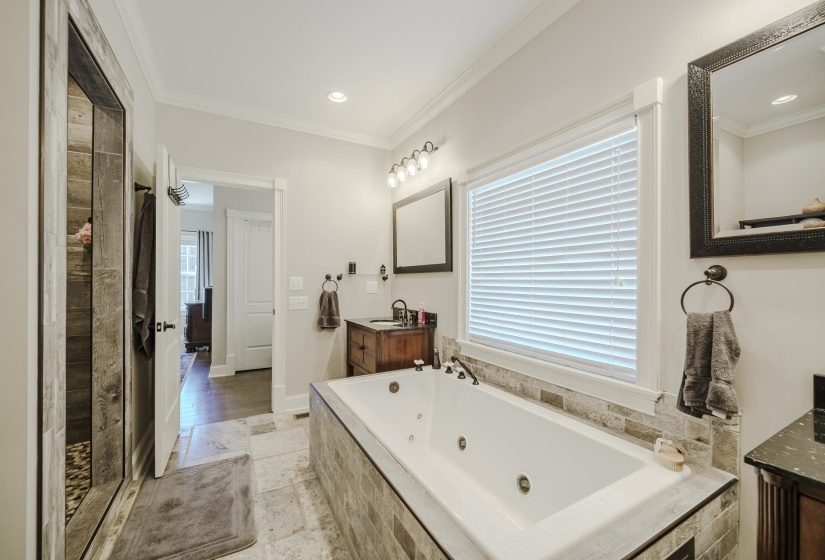 340 GRAND OAKS CV, Savannah, Tennessee 38372, 5 Bedrooms Bedrooms, 12 Rooms Rooms,3.1 BathroomsBathrooms,Residential,For Sale,GRAND OAKS,10217674