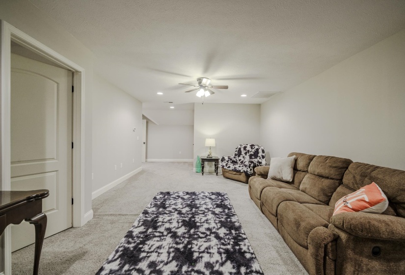 340 GRAND OAKS CV, Savannah, Tennessee 38372, 5 Bedrooms Bedrooms, 12 Rooms Rooms,3.1 BathroomsBathrooms,Residential,For Sale,GRAND OAKS,10217674