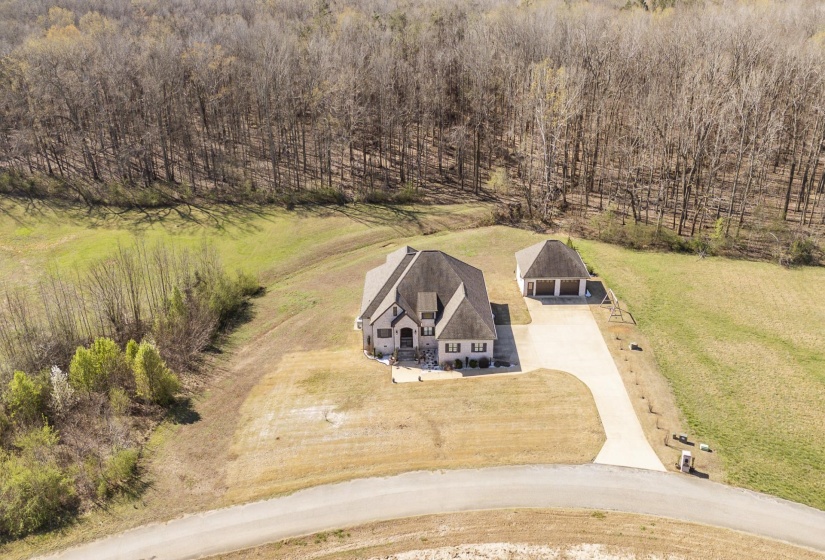 340 GRAND OAKS CV, Savannah, Tennessee 38372, 5 Bedrooms Bedrooms, 12 Rooms Rooms,3.1 BathroomsBathrooms,Residential,For Sale,GRAND OAKS,10217674